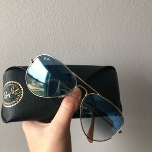 RAY BANS AVIATOR GRADIENT WITH CASE